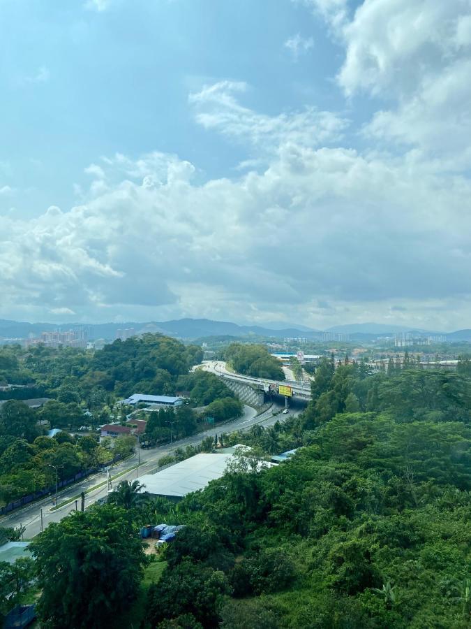 Landmark Residence 2, Greenview, Less Noise, Free Wifi With Tvbox, Free Parking, Near Kajang, Cheras, C180, Mrt Екстериор снимка